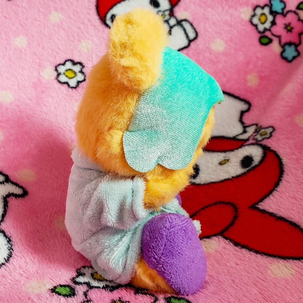 Disney Winnie the Pooh Hunny Hugs Spa Pooh Mystery Plush Collectible - Picture 3 of 8